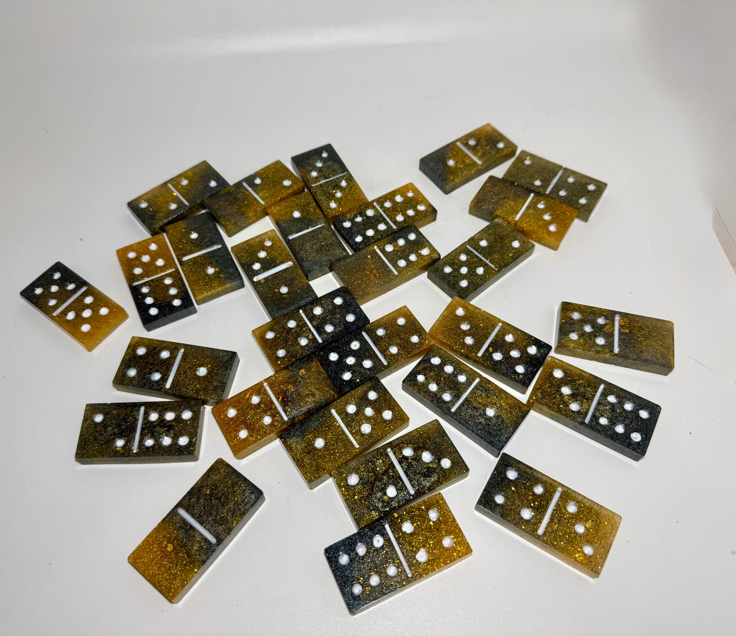 Dominoes